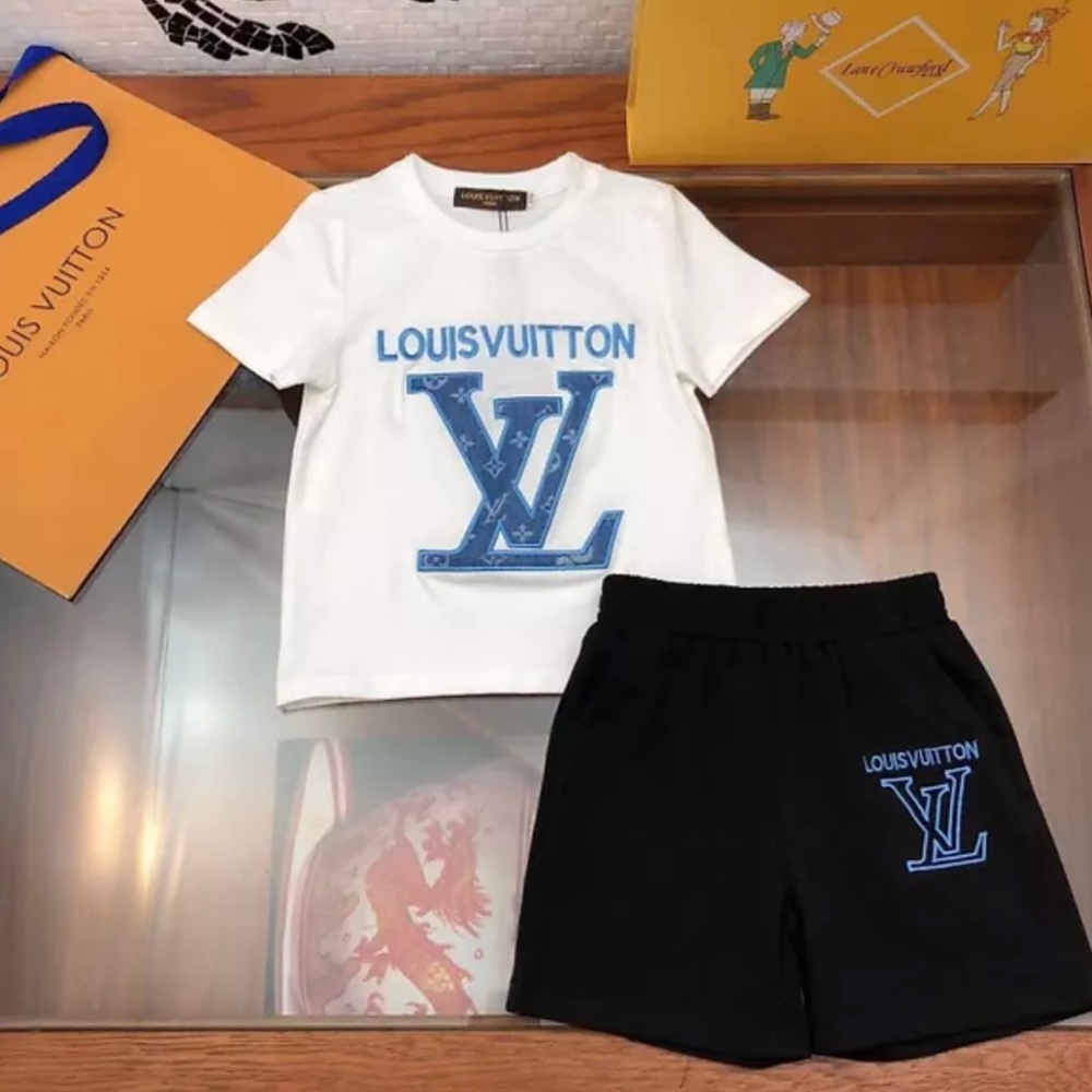 NwT 5Y Summer Set